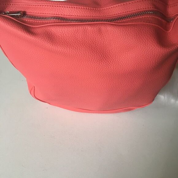 Jewell by Thirty-One Women orange Shoulder Bag  . - Picture 3 of 4